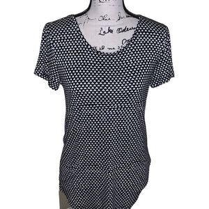 GAP BLACK & white triangle cap sleeve blouse Small